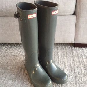 Hunter rain boots